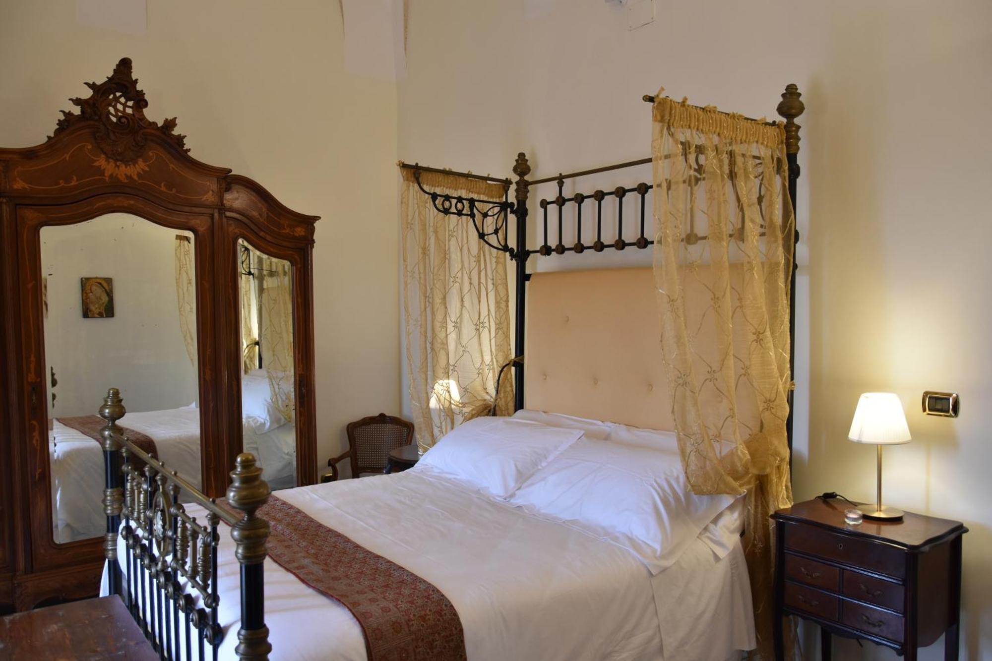 La Regina Historic House Apartment Matera Exterior photo